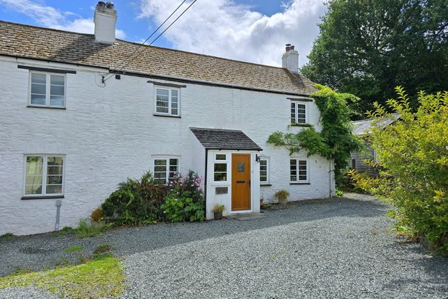 Attwater Court, Tavistock PL19 3 bed semi