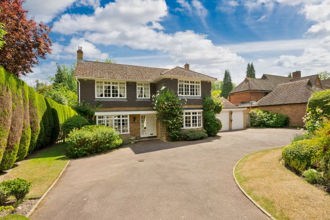 Meadway, Esher, Surrey, KT10 4 bed detached house for sale