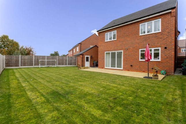 Leamans Road, Haslington CW1 4 bed detached house for sale