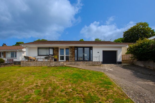 7 Reeds Park, Lostwithiel, Cornwall... 4 bed detached bungalow for sale