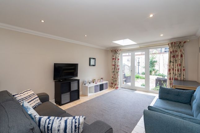 Ansell Road, Dorking 3 bed terraced house for sale