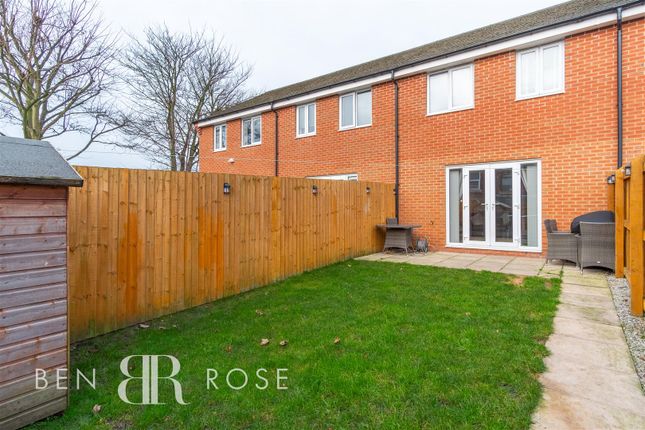 Assembly Avenue, Leyland 3 bed townhouse for sale