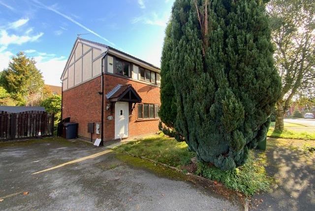 Queenhill Drive, Hyde 3 bed house for sale