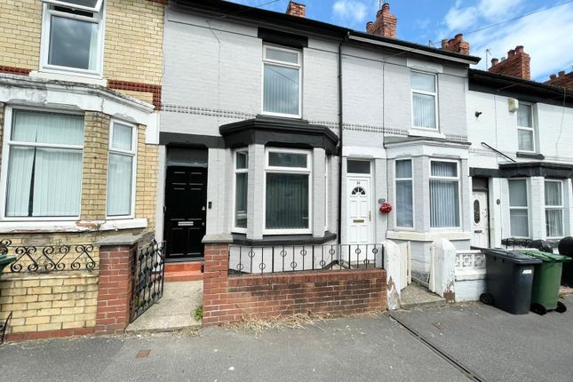 5 bedroom terraced house for sale