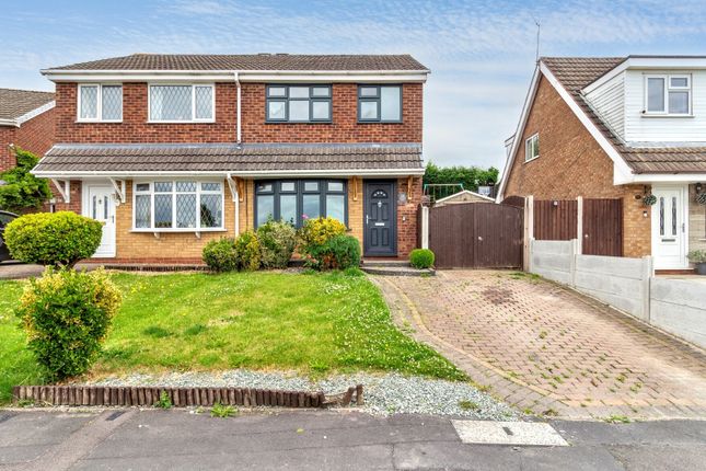 3 bedroom semi-detached house for sale