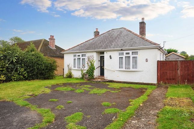 2 bedroom detached bungalow for sale