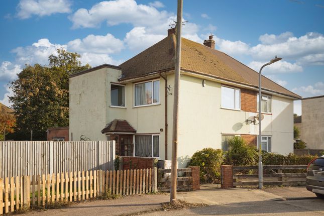 Bathurst Close, Ramsgate, Kent, CT12 3 bed semi