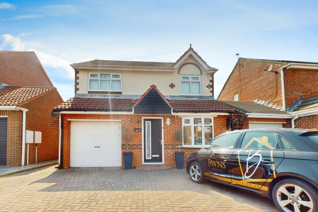 Beacon Glade, South Shields 3 bed detached house for sale