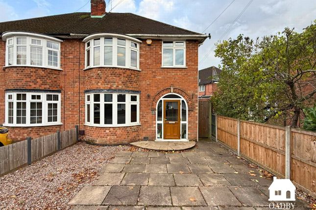 Highfield Drive, Wigston, LE18 3 bed semi