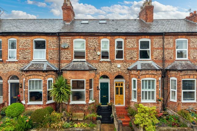 Victoria Drive, Sale M33 3 bed terraced house for sale