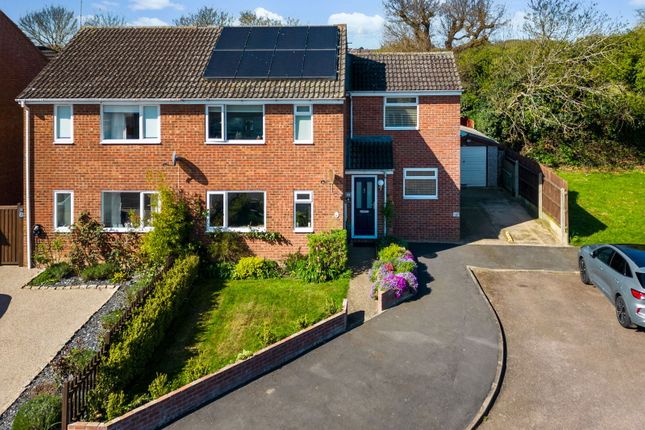 Gainsborough Road, Stamford PE9 3 bed semi