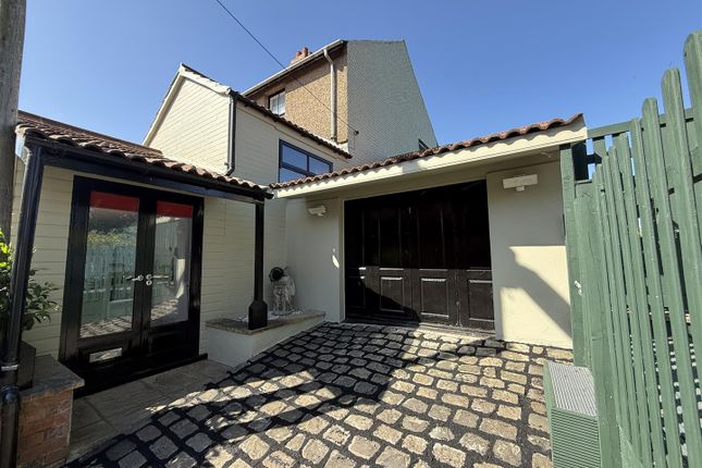 St. Agnes Terrace, Ryton 2 bed end of terrace house for sale