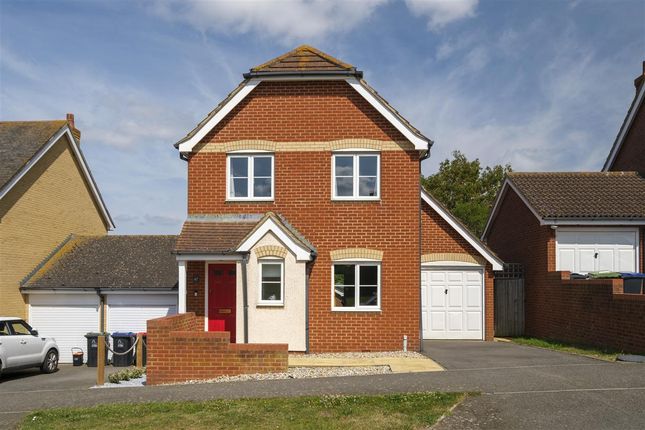 Speedwell Road, Whitstable 3 bed detached house for sale