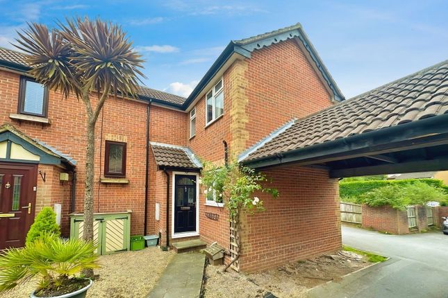 Bracklesham Close, Southampton SO19 2 bed end of terrace house for sale