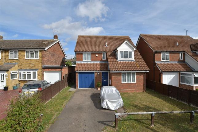 Grange Avenue, Wickford, Essex 4 bed detached house for sale