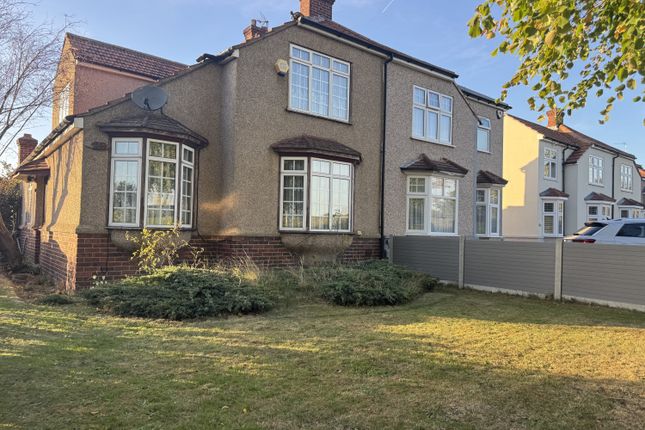 Woolwich Road, Bexleyheath, Kent, DA7 4 bed semi