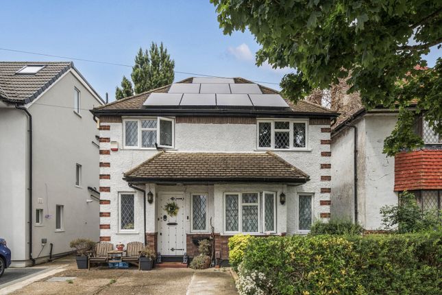 The Fairway, Ruislip, Middlesex 4 bed detached house for sale