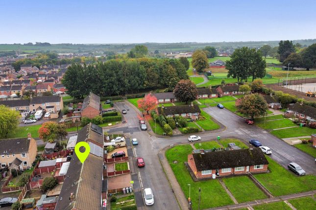 Chesterfield S45 3 bed terraced house for sale