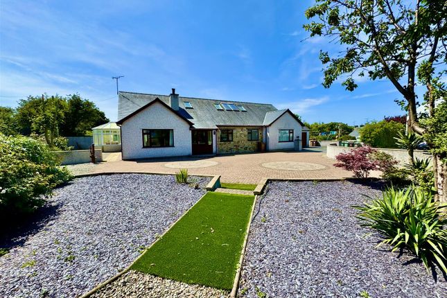Lon Uchaf, Morfa Nefyn 5 bed detached house for sale