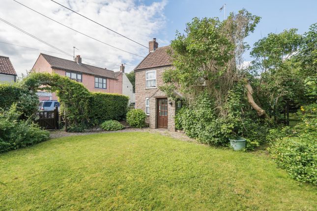 Watleys End Road, BRISTOL BS36 3 bed detached house for sale