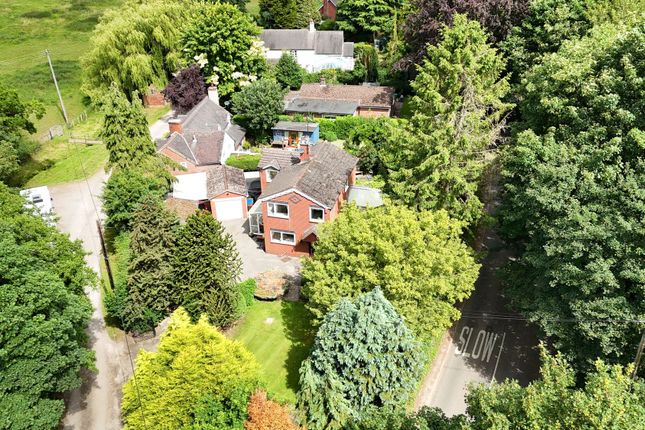 3 bed detached house