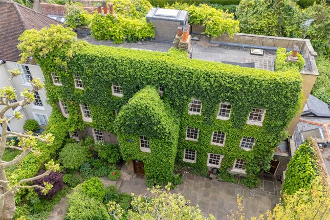 Frognal, Hampstead Village, London, NW3 6 bed link detached house for sale