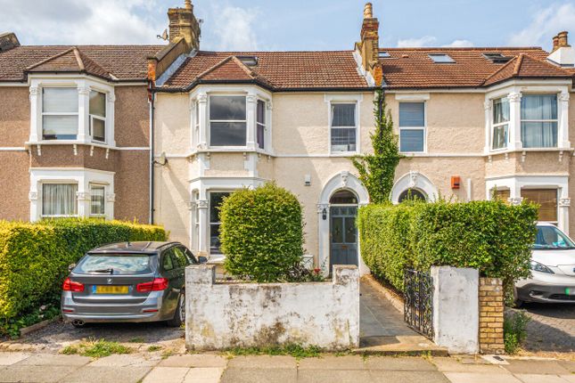 5 bed semi-detached house