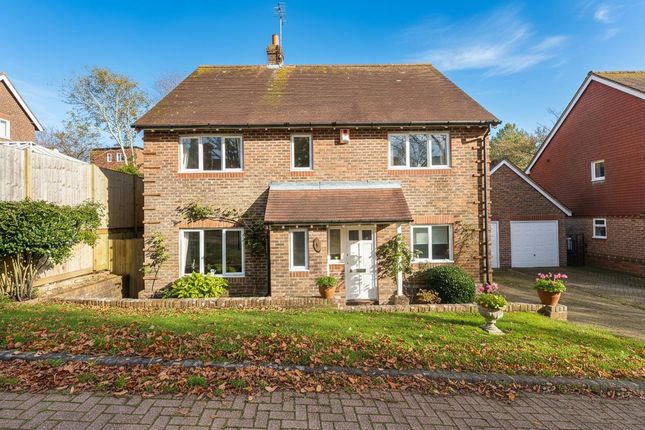 4 bed detached house