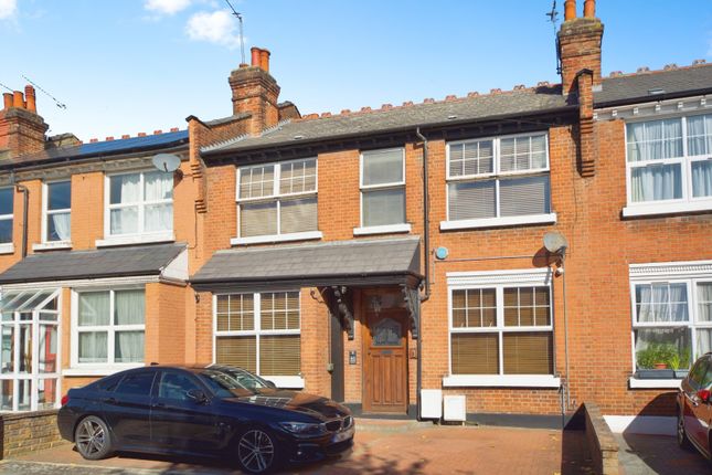 4 bedroom terraced house for sale