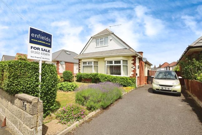 Hill View Road, Bournemouth BH10 3 bed detached house for sale