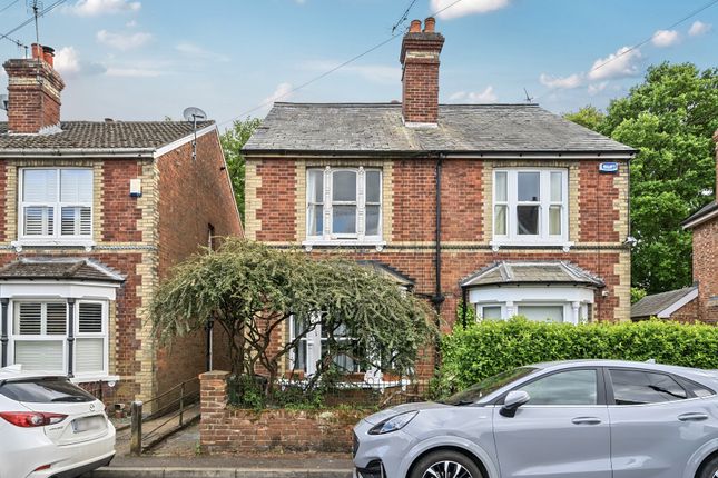 2 bedroom semi-detached house for sale
