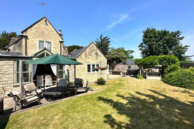 3 bedroom cottage for sale