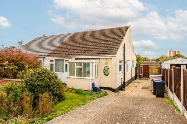 2 bedroom semi-detached bungalow for sale