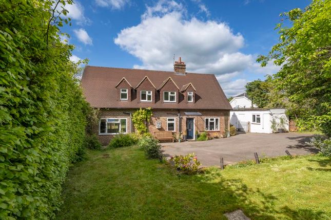 Bicycle Arms Road, Argos Hill 5 bed detached house for sale