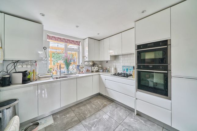 3 bed semi-detached house