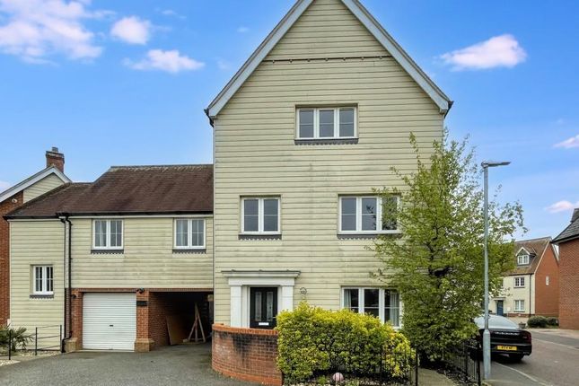 4 bedroom semi-detached house for sale