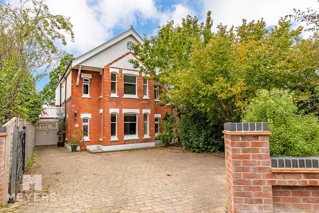 St. Albans Crescent, Queens Park 4 bed detached house for sale