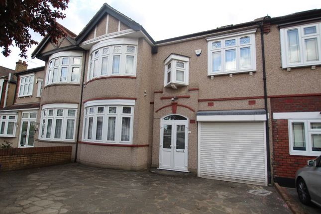 Canterbury Avenue, Ilford 4 bed terraced house for sale