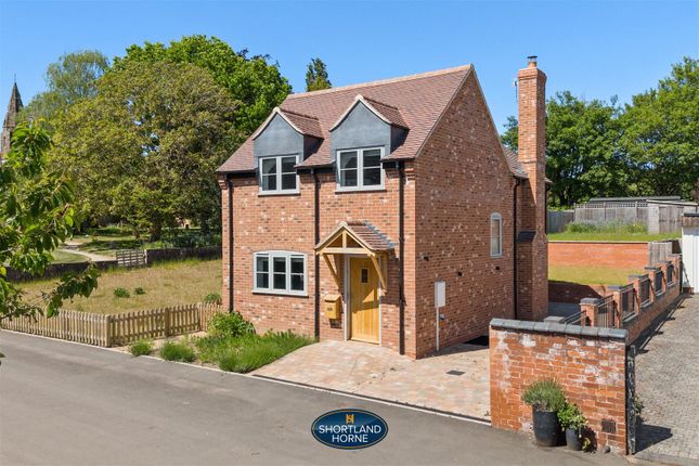 Church Road, Coventry CV8 4 bed detached house for sale