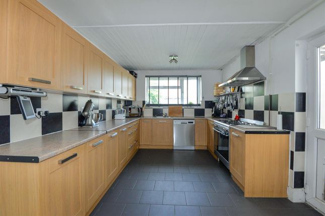 2 bedroom house for sale