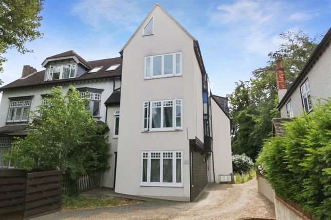 15a Normanton Road, South Croydon 1 bed flat for sale