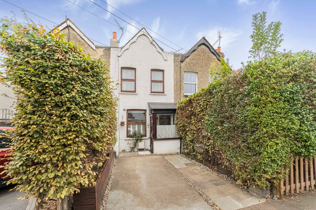 Westcote Road, London, SW16 2 bed terraced house for sale
