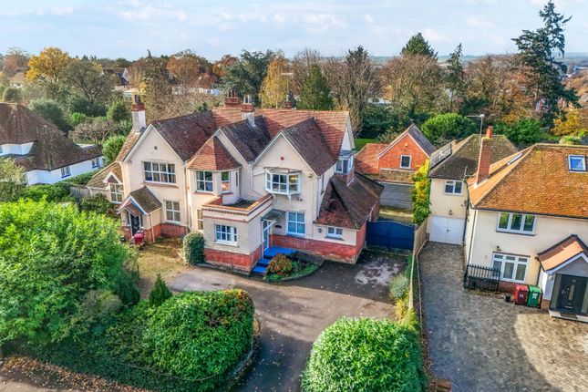 Shinfield Road, Berkshire RG2 6 bed semi