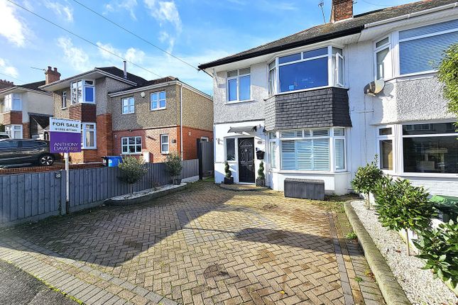Farcroft Road, Parkstone, Poole, BH12 3 bed semi