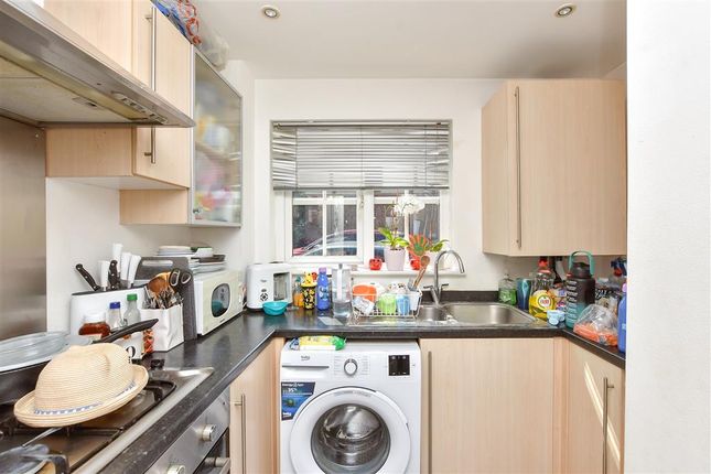 2 bed terraced house