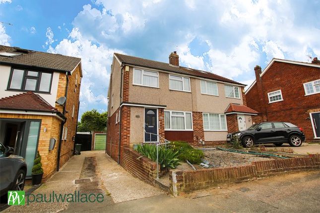 Willow Close, West Cheshunt 3 bed semi