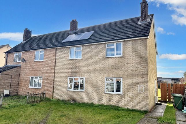 3 bed semi-detached house