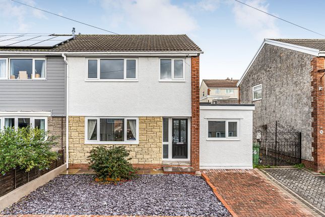 Heol Dyhewydd, Pontypridd CF38 3 bed semi