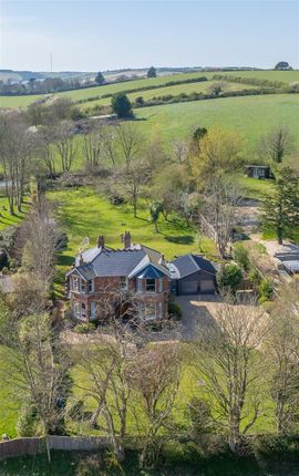 Watergate Road, Newport, Isle of Wight 5 bed detached house for sale