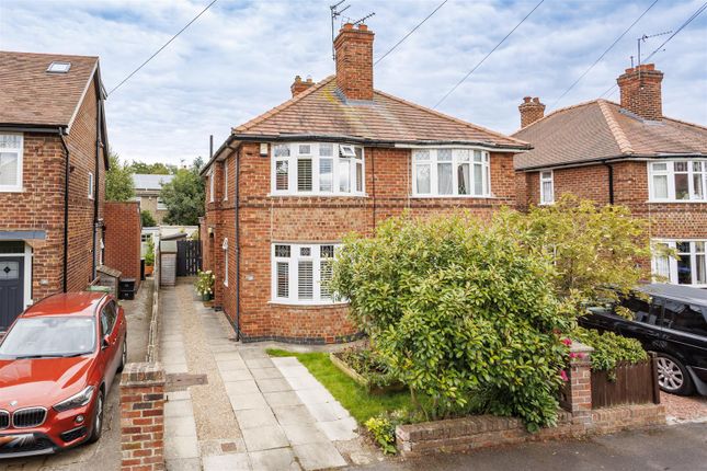 Trentholme Drive, York 2 bed house for sale